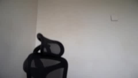 Emma online show from September 2025 07:45:01 AM