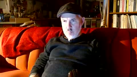 Snapshot of captian_rich chatting on December 2025 05:23:01 AM captian_rich online show from December 2025 05:23:01 AM