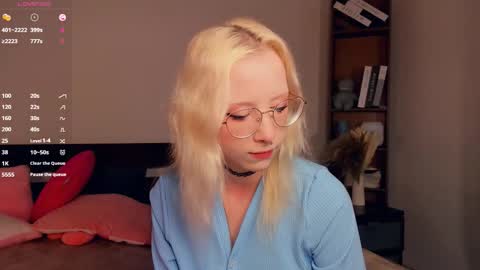 Teresa online show from September 2025 07:21:01 AM