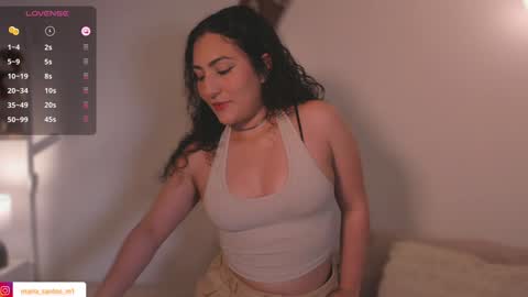 Snapshot of caramel__ chatting on December 2024 10:49:02 PM Mara online show from December 2024 10:49:02 PM