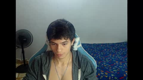 carapalida9008 online show from October 2025 03:13:01 PM