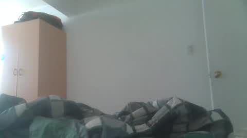 caravibugue online show from December 2024 09:31:01 PM