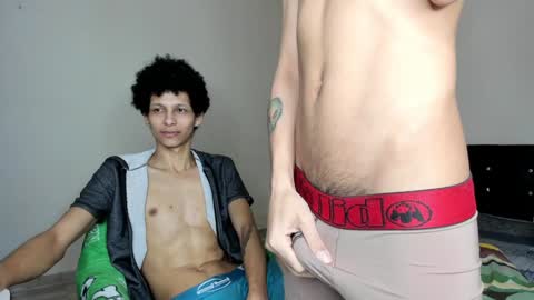 Snapshot of cardrey05 chatting on December 2024 11:15:01 AM Carlos and Cristian online show from December 2024 11:15:01 AM