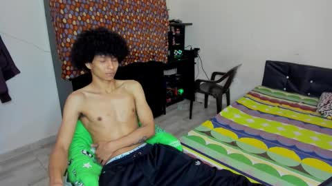 Carlos and Cristian  online show from October 2025 06:07:02 PM