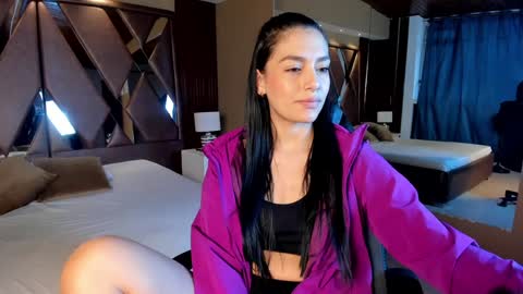 Carina online show from December 2024 11:47:01 AM