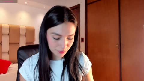 Carina online show from December 2024 03:09:01 AM