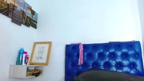Carla online show from December 2024 01:50:01 PM