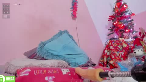 Snapshot of carla_rossi chatting on December 2024 05:50:02 PM Carla online show from December 2024 05:50:02 PM