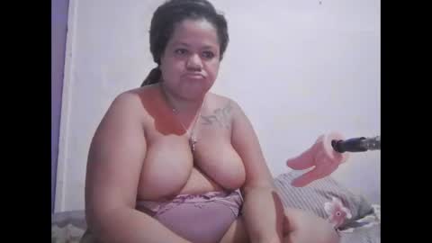 Snapshot of carlasofiabrasil chatting on November 2025 11:38:01 PM CARLA BRASILERA REYNA DEL FETICHE online show from November 2025 11:38:01 PM