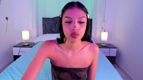 carley lux online show from September 2025 05:45:01 PM