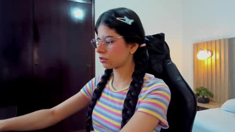 C A R L I N A online show from September 2025 12:16:01 PM