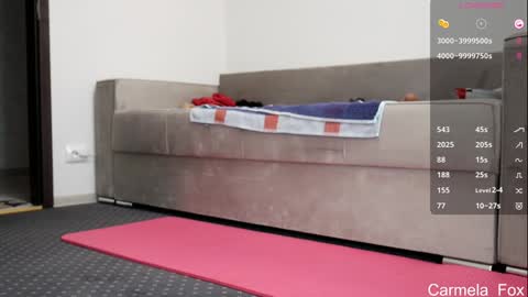 Snapshot of carmela_fox chatting on October 2025 08:35:01 AM Carmela online show from October 2025 08:35:01 AM