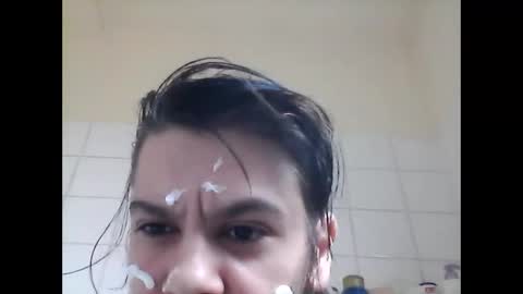 Snapshot of caroisback chatting on October 2025 10:59:01 AM caroisback online show from October 2025 10:59:01 AM