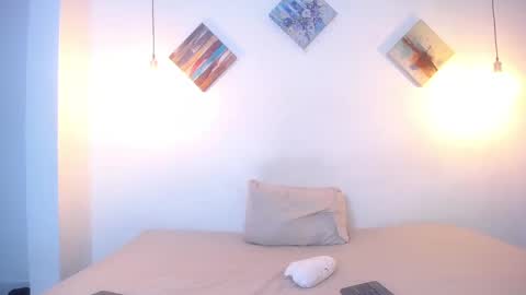 Snapshot of carol_rox chatting on October 2025 02:19:01 PM carolina online show from October 2025 02:19:01 PM