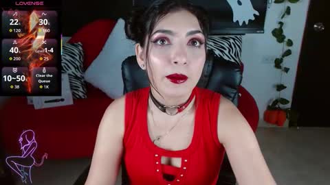 Snapshot of carolaine69_ chatting on October 2025 01:51:02 PM Caroline online show from October 2025 01:51:02 PM