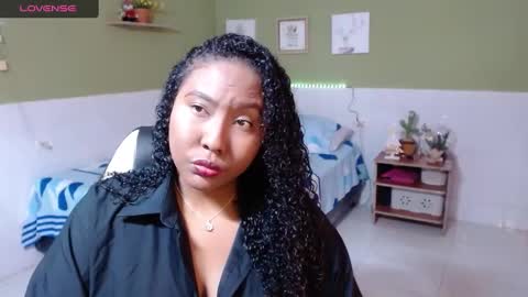 Snapshot of caroldelatorre chatting on December 2024 09:05:01 PM Carol de la torre online show from December 2024 09:05:01 PM