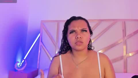 Snapshot of carolina_evannss chatting on October 2025 11:43:01 AM carolina_evannss online show from October 2025 11:43:01 AM