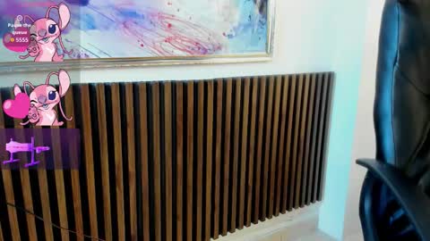 Snapshot of carolinemiller1 chatting on October 2025 08:43:02 PM Caro online show from October 2025 08:43:02 PM