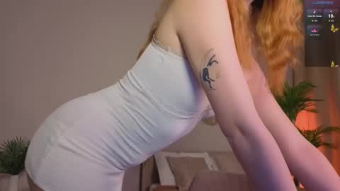 Caro online show from November 2025 02:06:02 PM