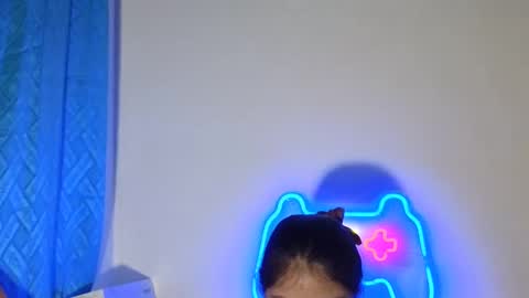 Snapshot of caroll_luna chatting on December 2024 08:45:02 AM kitty online show from December 2024 08:45:02 AM