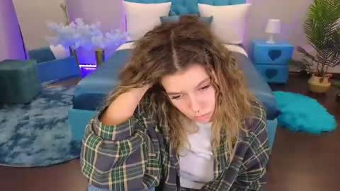 carriebecker online show from October 2025 06:06:01 PM