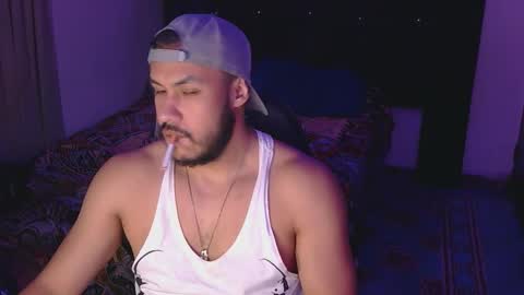 Snapshot of casas_oom chatting on November 2025 03:34:01 AM online show from November 2025 03:34:01 AM