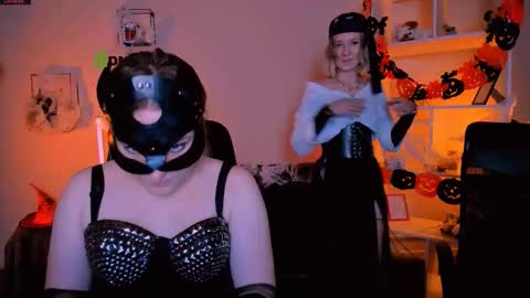 Snapshot of casey_meow_ chatting on October 2025 08:48:01 AM casey_meow_ online show from October 2025 08:48:01 AM