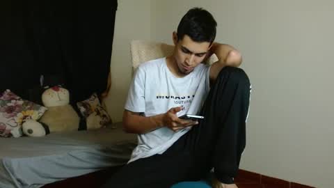 Snapshot of cash_master_san chatting on November 2025 04:11:02 AM Cash Master San online show from November 2025 04:11:02 AM