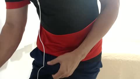 cashmastermuscle77 online show from December 2024 01:06:01 AM