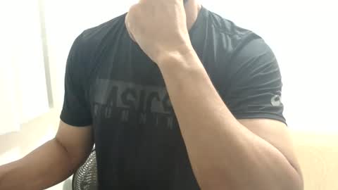 cashmastermuscle77 online show from December 2024 01:08:02 PM