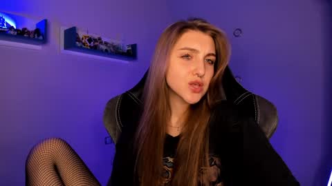 Seductress Cassia  FINDOM AND SADISM  NO NUDE online show from January 2025 08:01:02 PM