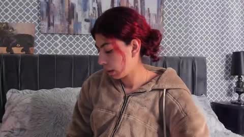 Snapshot of cassie_bloom chatting on February 2025 10:15:02 AM cassie_bloom online show from February 2025 10:15:02 AM