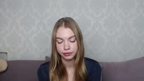 Tina online show from September 2025 05:11:02 AM