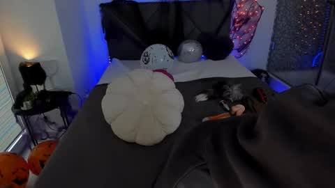 Snapshot of cassieevanss chatting on October 2025 06:28:01 AM Cassie online show from October 2025 06:28:01 AM