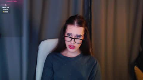 Snapshot of cassiemich chatting on March 2025 05:25:01 PM Cassie online show from March 2025 05:25:01 PM