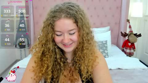 Curly online show from December 2024 12:45:02 PM