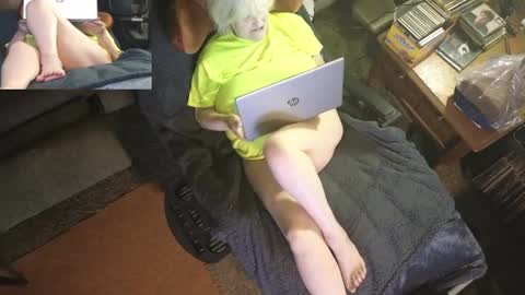 Snapshot of cat9paw chatting on December 2024 06:20:01 PM cat online show from December 2024 06:20:01 PM