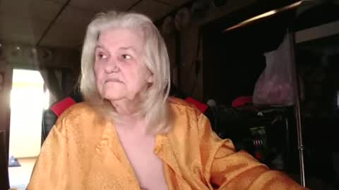 cat online show from October 2025 04:38:02 PM