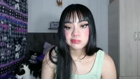 Snapshot of cat_mila_ chatting on September 2025 04:27:01 AM Mila online show from September 2025 04:27:01 AM