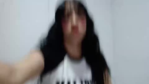 Snapshot of cat_mila_ chatting on October 2025 02:23:02 AM Mila online show from October 2025 02:23:02 AM