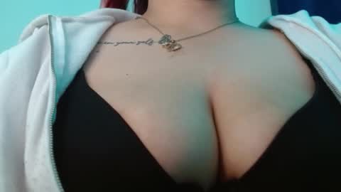 Snapshot of cata__gutierrez_ chatting on October 2025 02:41:02 AM Cata online show from October 2025 02:41:02 AM