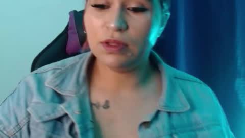 Snapshot of cata__gutierrez_ chatting on November 2025 02:54:02 AM Cata online show from November 2025 02:54:02 AM