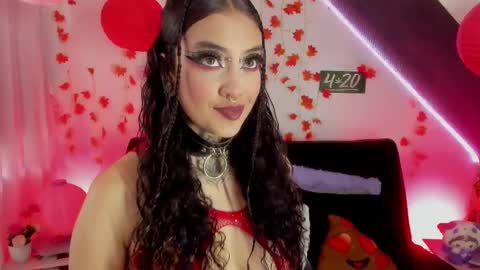 Cata green model independient online show from February 2025 08:31:02 PM