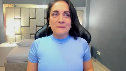 Cata Joness  My schedule 2200 - 0500 GMT -5 online show from October 2025 04:53:01 AM