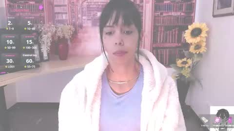 Queen Catalella online show from September 2025 03:19:01 AM
