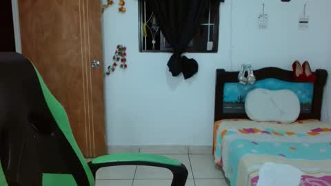 isabel online show from January 2025 08:00:02 AM