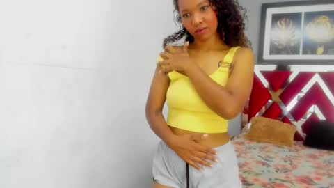 Snapshot of cataleyah_0726 chatting on January 2025 02:39:01 PM cata online show from January 2025 02:39:01 PM