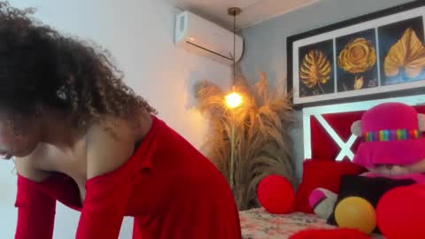 Snapshot of cataleyah_0726 chatting on February 2025 01:16:01 PM cata online show from February 2025 01:16:01 PM