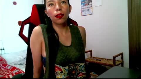 Snapshot of catalina_colombia chatting on January 2025 03:46:01 PM catalina_colombia online show from January 2025 03:46:01 PM