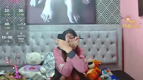 CATLINA HERRERA online show from October 2025 12:23:02 PM